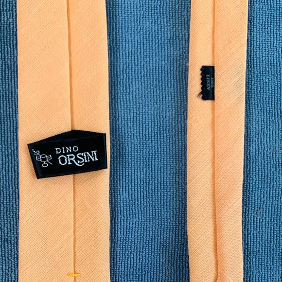 Pastel Peach Skinny Tie (Linen) LIKE NEW! - Picture 4 of 4